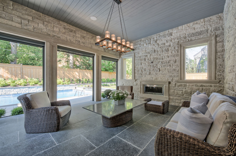 Flagstone Patio, Covered, Luxury